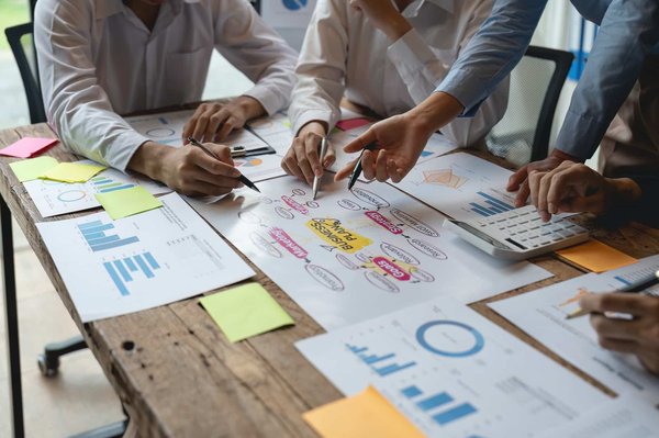 What Are the Best Space-Saving Furniture Designs for a Studio Apartment?